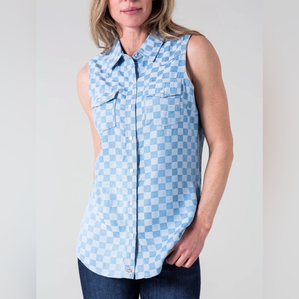 NWT Women’s Medium Kimes Ranch Checkered Denim Blue Sleeveless Shirt